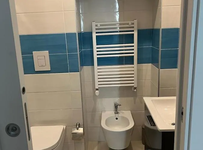 Leone Toledo Bed & Breakfast