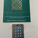 Leone Suites Toledo Napoli