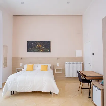 Leone Suites Toledo Bed & Breakfast Napoli