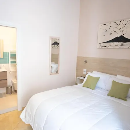 Leone Suites Toledo